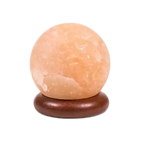 Lampara fabricada con sal del Himalaya